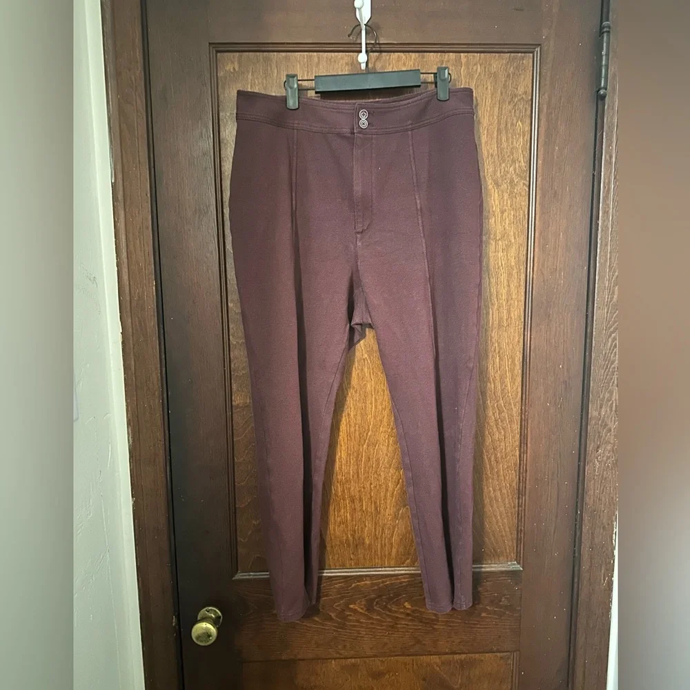 Anthropologie Maeve Pant Seamed Flare High Rise Cropped Burgundy size 14